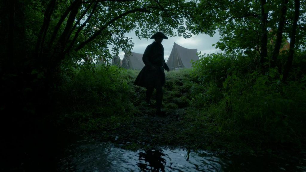 Outlander scène coupée épisode 7 saison 5 Roger 