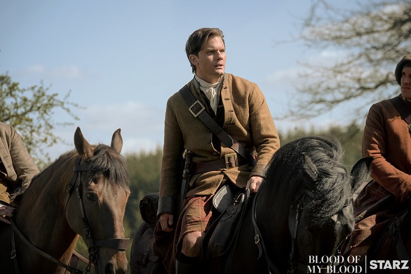 Henry Beauchamp (Jeremy Irvine) dans l'épisode 7 de Outlander Blood of my blood
