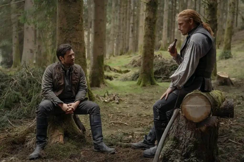 roger jamie outlander épisode 2 saison 8 prophéties